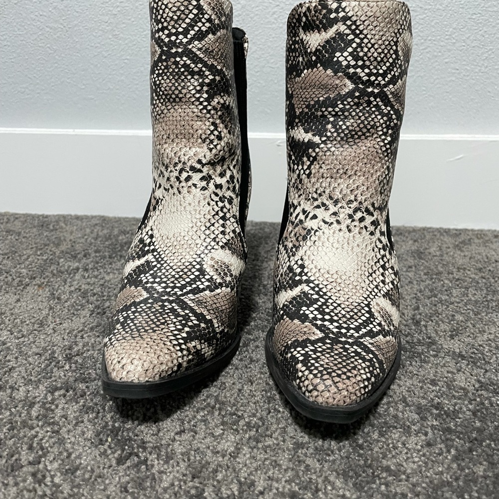 Qupid Snakeskin Ankle Boots - Picture 2 of 3